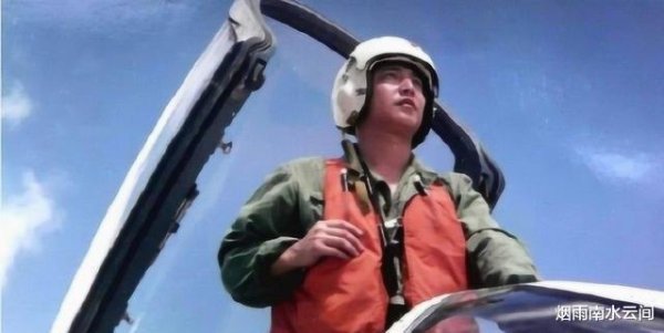 杨帆配资 20多年前的真相: 南海撞机王伟成功跳伞, 为何10万人找不到他?